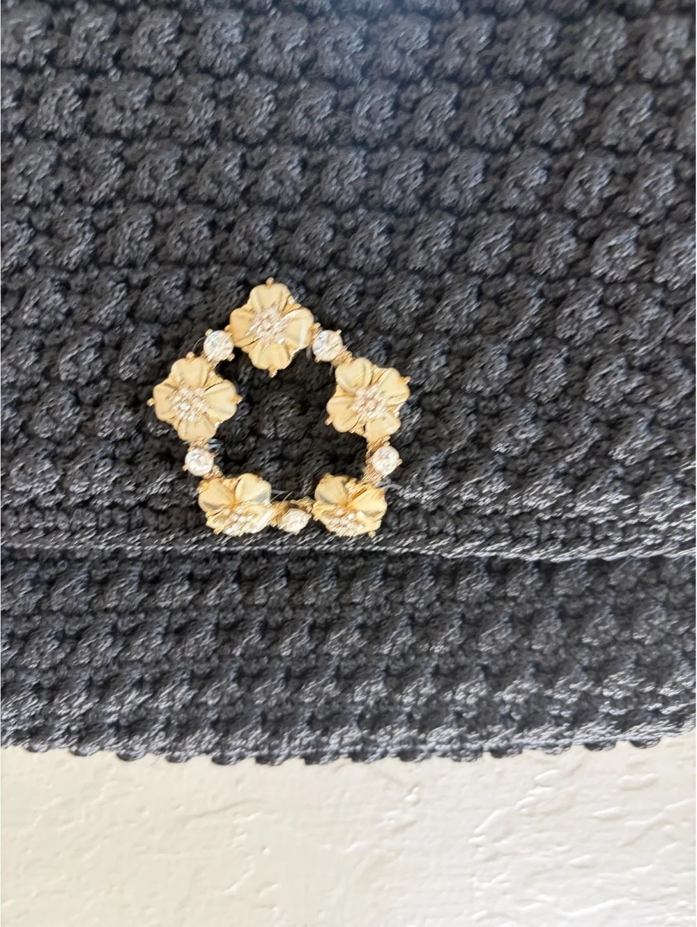 Crochet shoulder bag